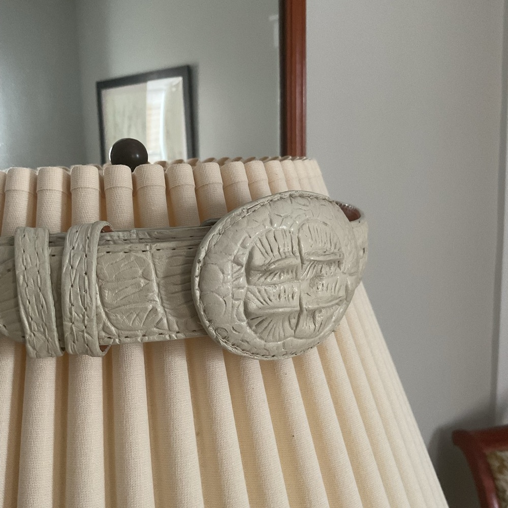 Crocodile Cream Belt with Oval Buckle